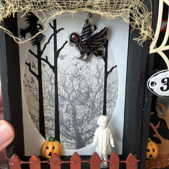 SHADOWBOX for Halloween - Picture 6 of 6